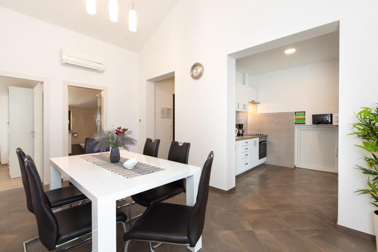 Apartments Otia Seaview بورات المظهر الخارجي الصورة
