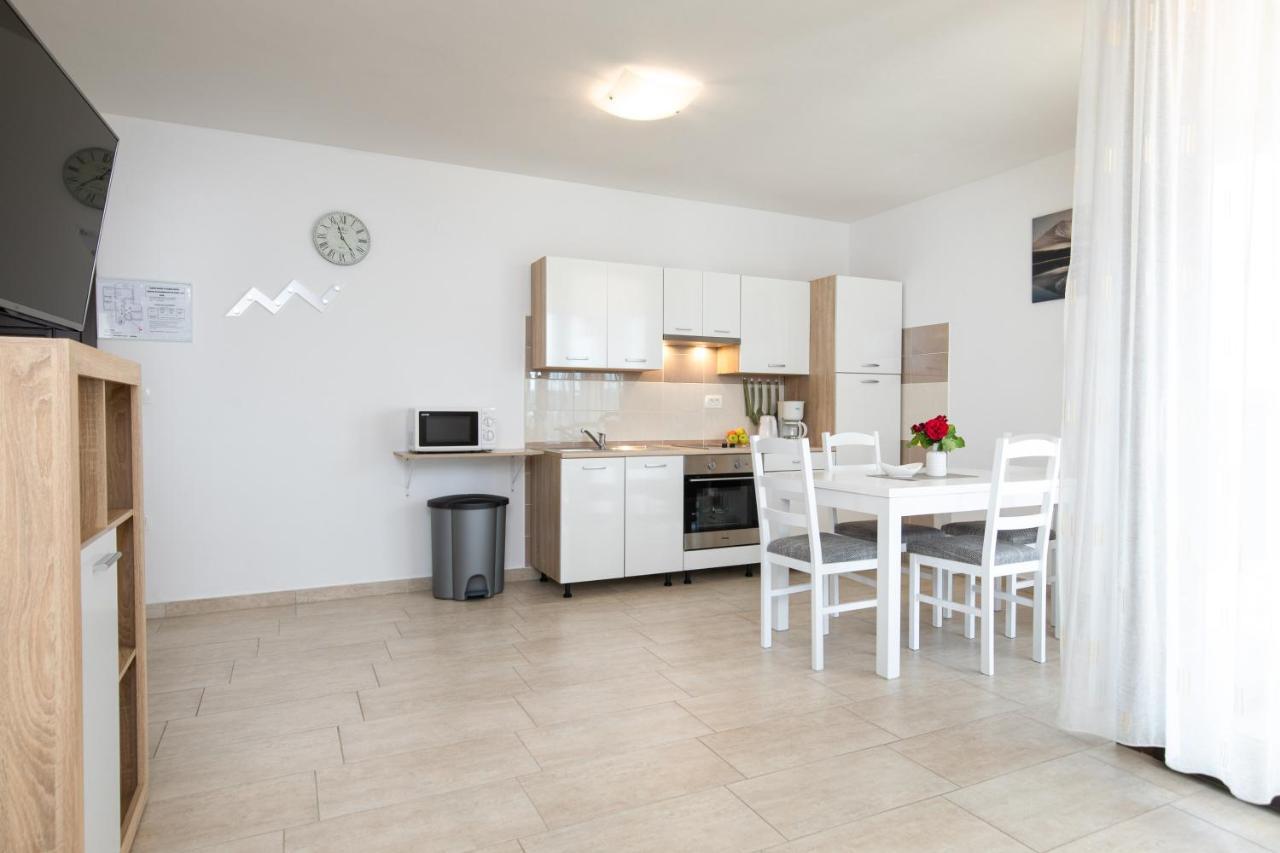 Apartments Otia Seaview بورات المظهر الخارجي الصورة